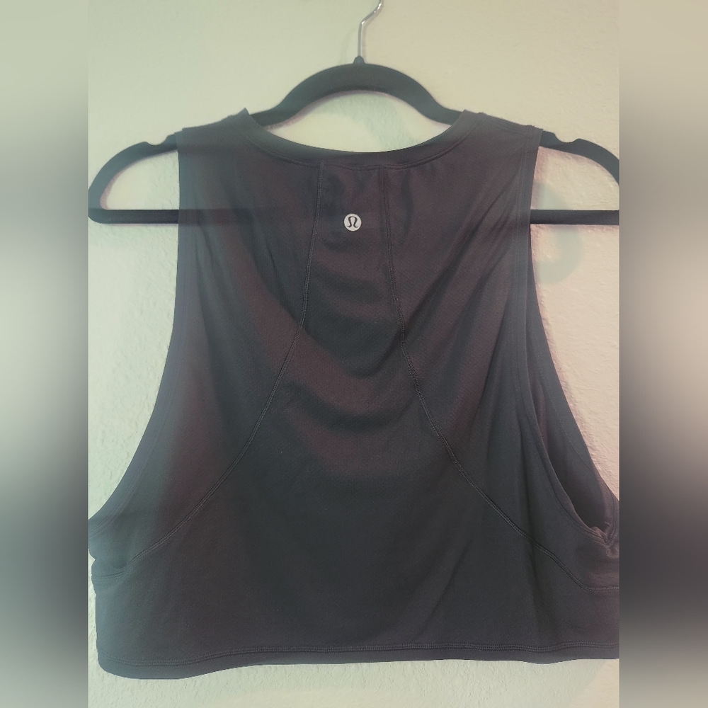Lululemon Crop Top - Picture 3 of 4